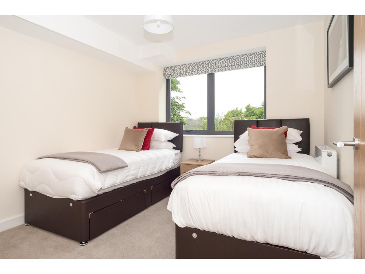 Stylish Flat Near The City Centre - Pass The Keys York Buitenkant foto