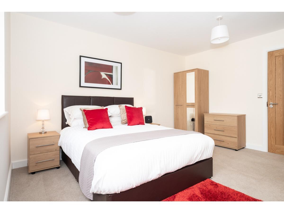 Stylish Flat Near The City Centre - Pass The Keys York Buitenkant foto